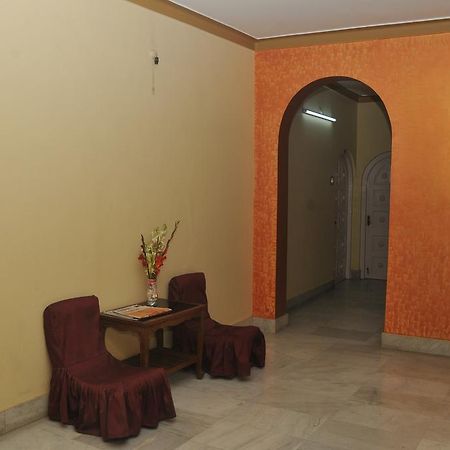 New Hotel White Palace Calcuta Exterior foto